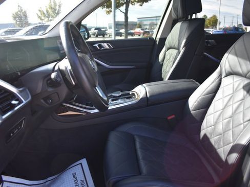 Used 2024 BMW X7 xDrive40i image 15