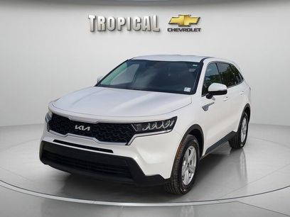 Used 2023 Kia Sorento LX