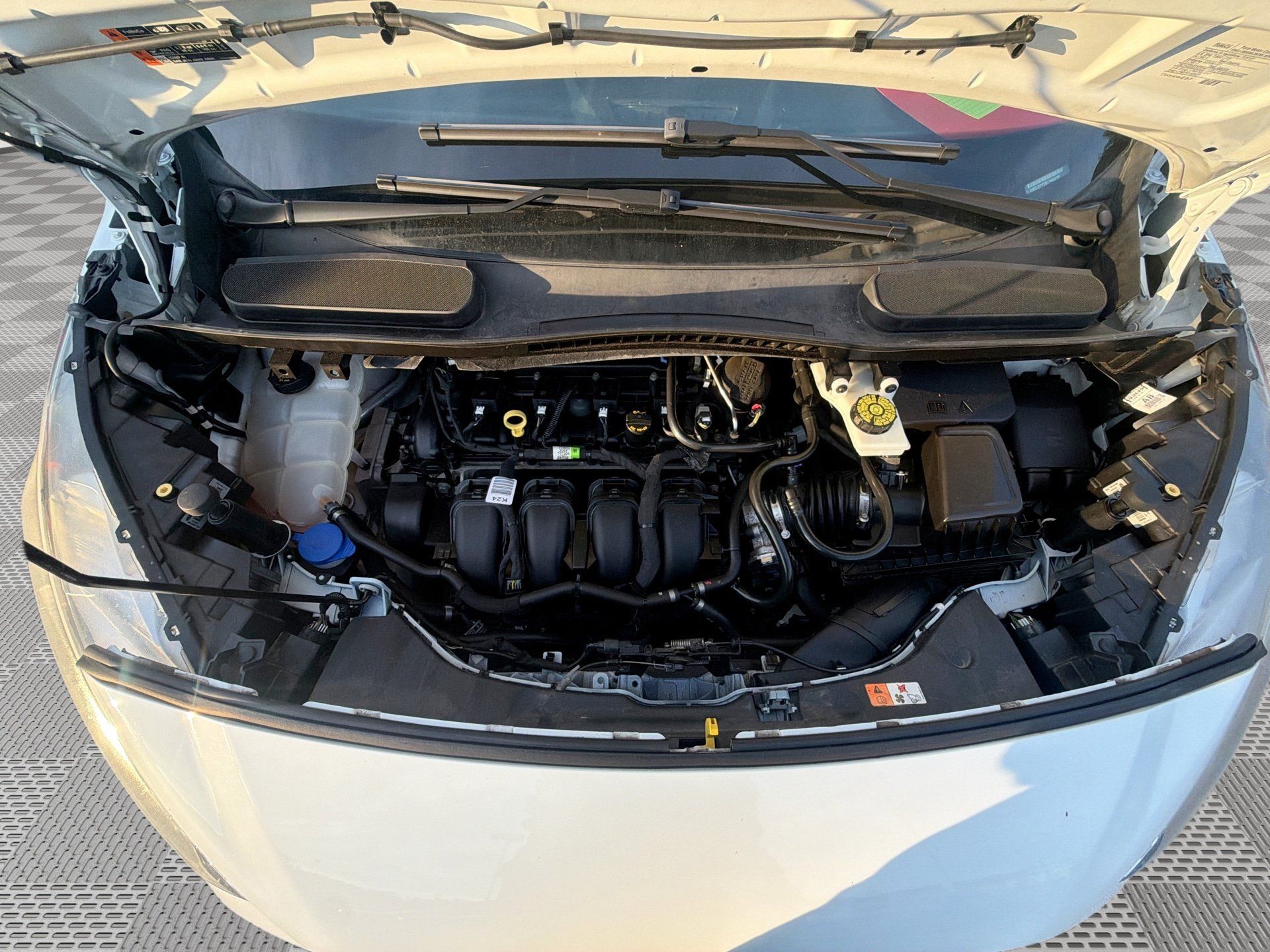 Used 2020 Ford Transit Connect XLT FWD image 18