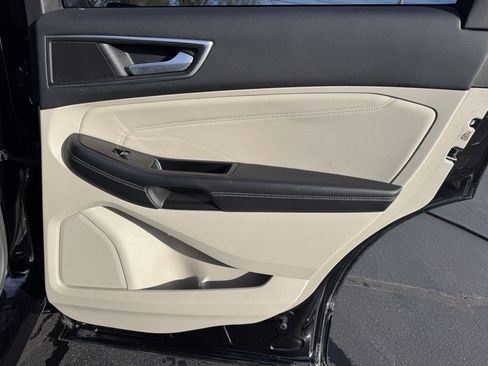 Used 2016 Ford Edge Titanium w/ Equipment Group 301A image 29