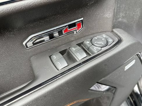 Used 2023 GMC Sierra 1500 AT4 w/ AT4 Preferred Package AWD/4WD image 13