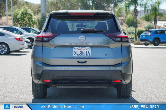 Used 2024 Nissan Rogue SV FWD image 10