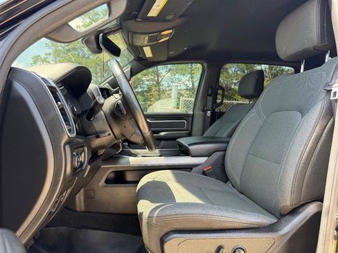Used 2022 RAM 1500 Big Horn AWD/4WD image 16