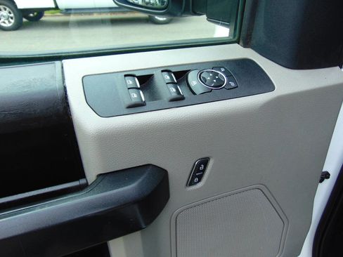 Used 2020 Ford F250 XL w/ Power Equipment Group AWD/4WD image 7