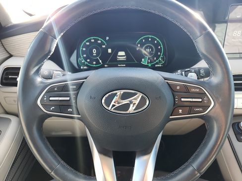 Used 2022 Hyundai Palisade Limited FWD image 19