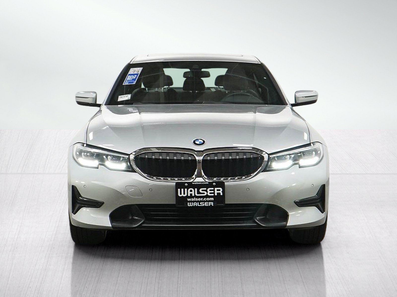 Used 2019 BMW 330i xDrive Sedan w/ Convenience Package AWD/4WD image 8