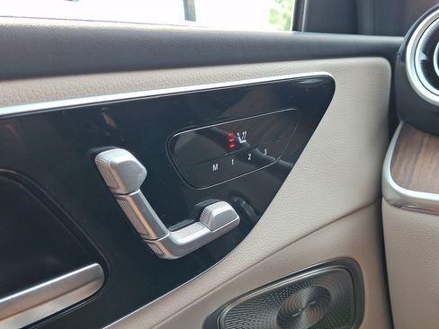 Certified 2023 Mercedes-Benz GLC 300 4MATIC image 24