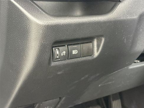 Certified 2022 Toyota RAV4 LE FWD image 15
