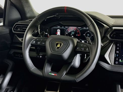 Used 2025 Lamborghini Urus SE AWD/4WD image 9