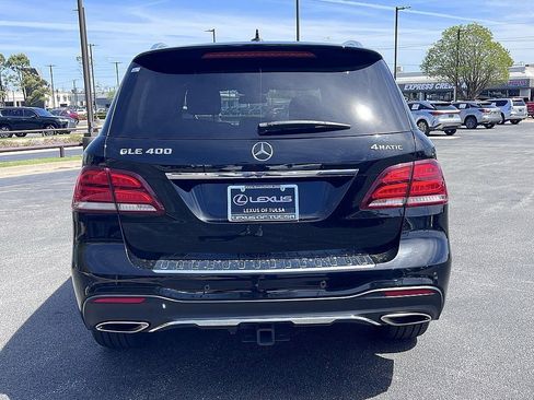 Used 2016 Mercedes-Benz GLE 400 4MATIC image 4