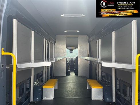 Used 2019 Ford Transit 250 148 High Roof Extended RWD image 7