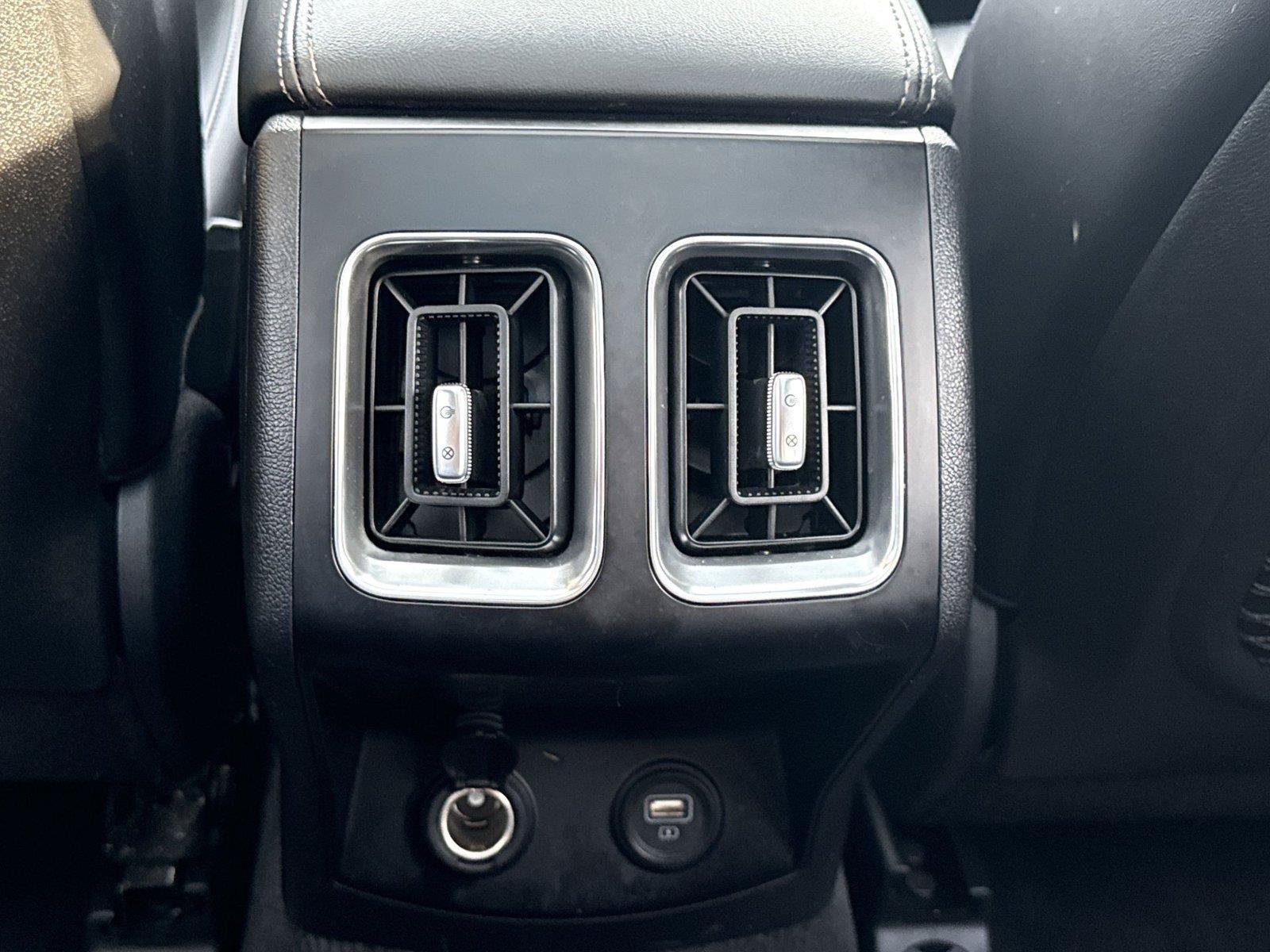 Used 2023 Kia Sorento S w/ Panoramic Sunroof Package FWD image 20