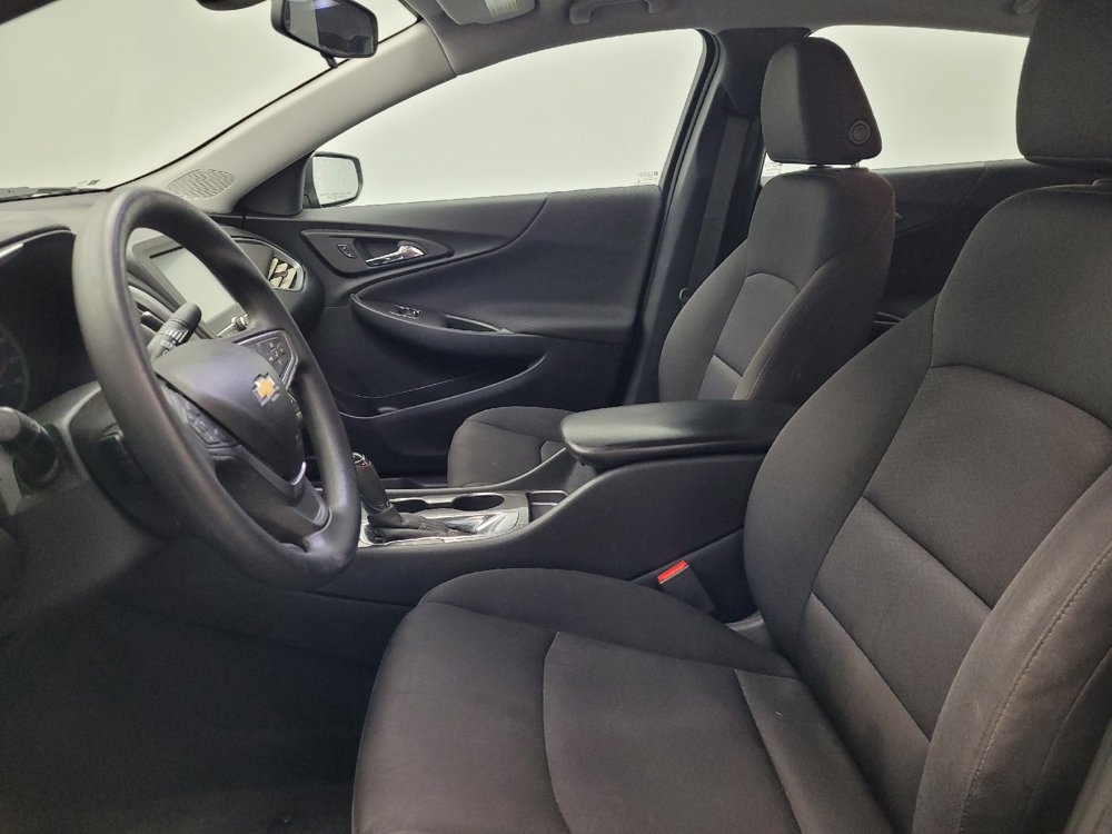 Used 2018 Chevrolet Malibu LS w/ LPO, Convenience Package 1 FWD image 17