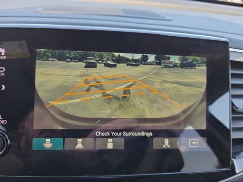 Used 2020 Honda Pilot Touring image 20