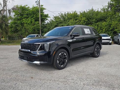 New 2026 Kia Sorento S FWD image 4