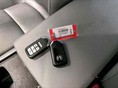 Used 2020 Honda Accord EX image 31