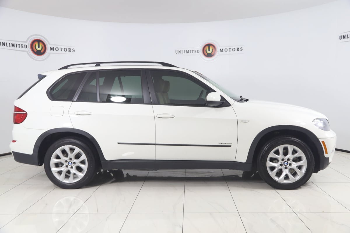 Used 2012 BMW X5 xDrive35i AWD/4WD image 2
