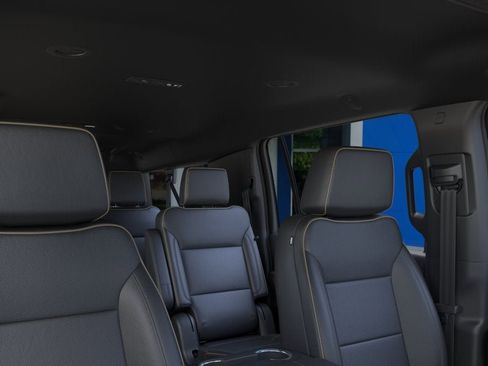 New 2025 Chevrolet Suburban Premier image 48