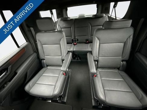 Used 2025 GMC Yukon XL Denali image 22