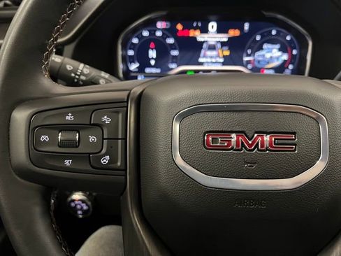 Used 2024 GMC Sierra 3500 AT4 w/ Technology Package AWD/4WD image 25