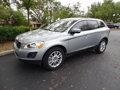 Used 2010 Volvo XC60 T6 image 1