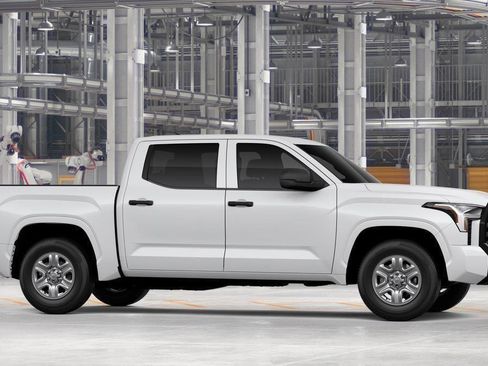 New 2026 Toyota Tundra SR image 13