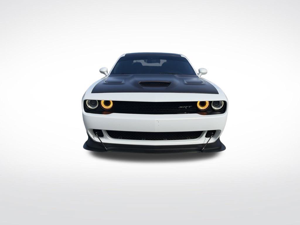 Used 2017 Dodge Challenger SRT Hellcat RWD image 2