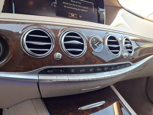 Used 2015 Mercedes-Benz S 550 Sedan w/ Sport Package image 17