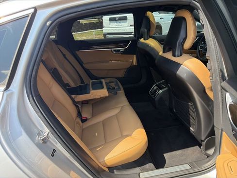 Used 2018 Volvo S90 T5 Momentum w/ Convenience Package image 30