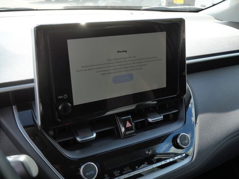 Certified 2025 Toyota Corolla Cross XLE AWD/4WD image 23