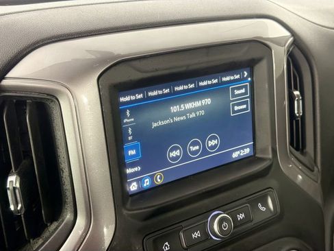 Used 2019 Chevrolet Silverado 1500 Custom Trail Boss w/ Custom Convenience Package AWD/4WD image 14