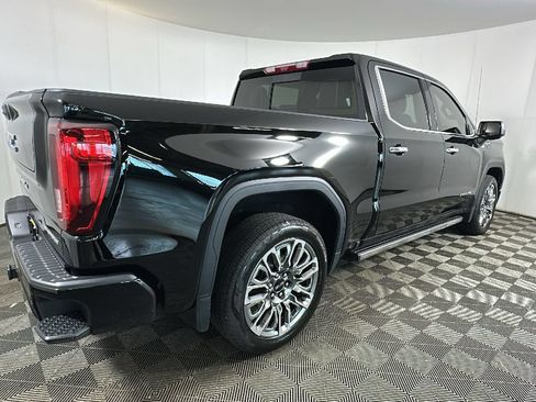 Used 2025 GMC Sierra 1500 Denali Ultimate AWD/4WD image 4
