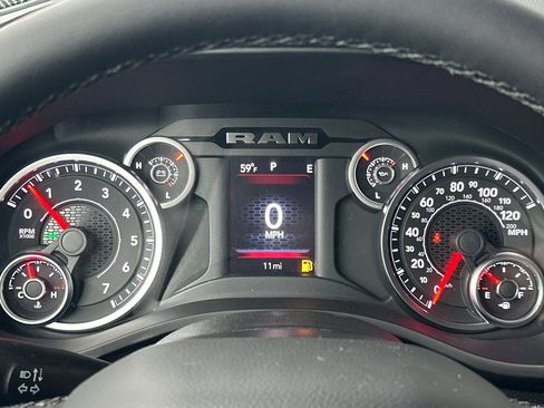 New 2026 RAM 1500 4x4 Crew Cab image 22