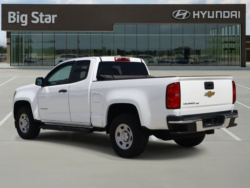 Used 2019 Chevrolet Colorado W/T w/ WT Convenience Package RWD image 3