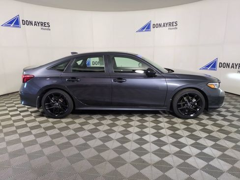 Used 2025 Honda Civic Sport image 6