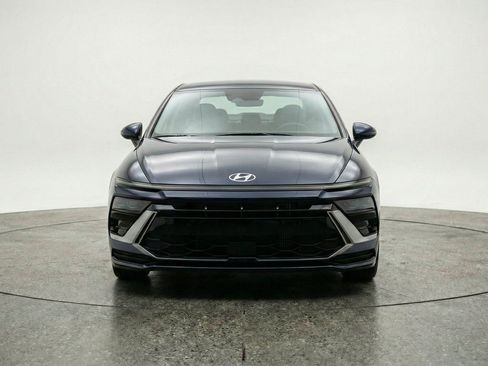 Used 2025 Hyundai Sonata SEL FWD image 2