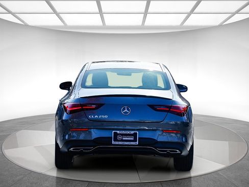 Used 2025 Mercedes-Benz CLA 250 image 3