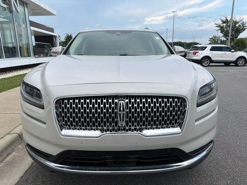 Used 2023 Lincoln Nautilus Reserve AWD/4WD image 9