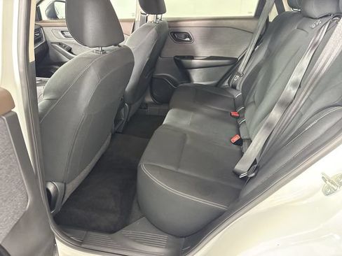 Used 2023 Nissan Rogue S FWD image 22
