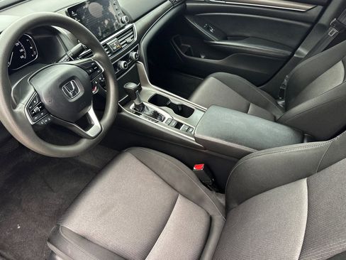 Used 2021 Honda Accord LX image 10