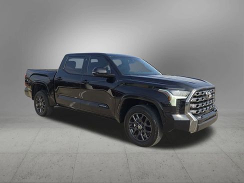 Used 2024 Toyota Tundra Platinum image 7