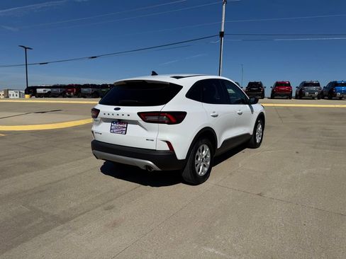 Certified 2025 Ford Escape Active image 5