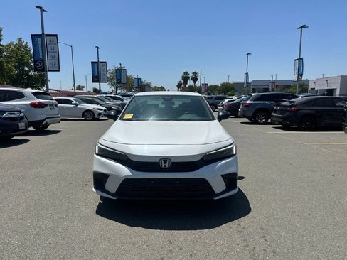 Used 2023 Honda Civic Sport image 1