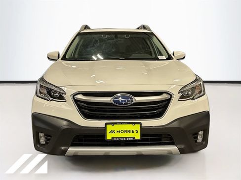Used 2021 Subaru Outback Limited w/ Tech Package 3 AWD/4WD image 2