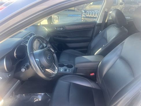 Used 2019 Subaru Outback 2.5i Limited image 16