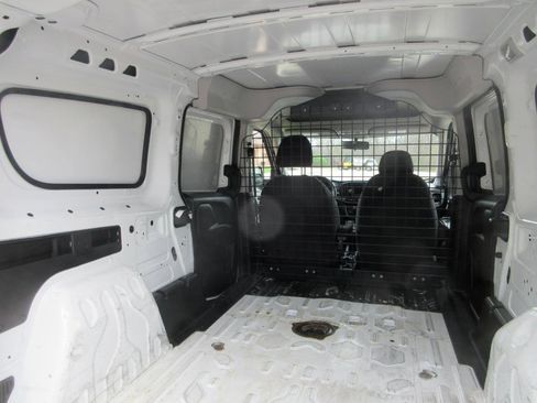 Used 2022 RAM ProMaster City Tradesman w/ Window Group 04 image 15