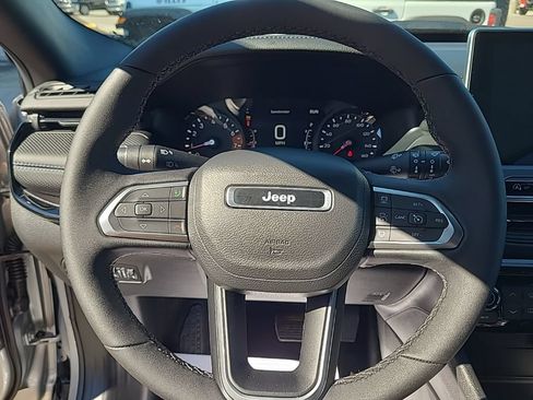 New 2026 Jeep Compass Limited AWD/4WD image 34