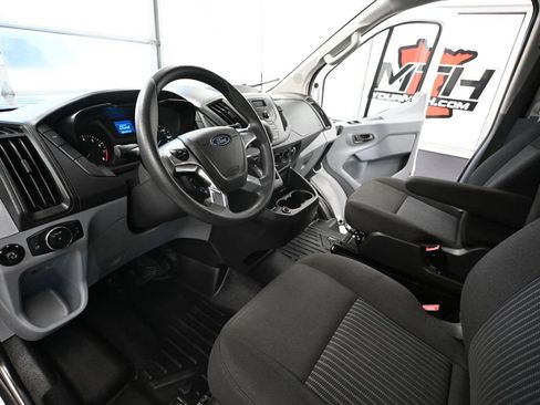 Used 2017 Ford Transit 250 130 Low Roof w/ Exterior Upgrade Package RWD image 17