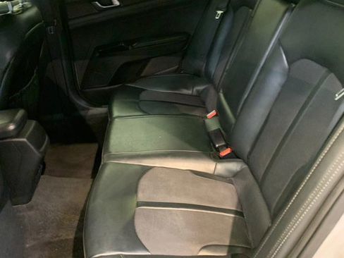 Used 2022 Kia K5 GT-Line image 39