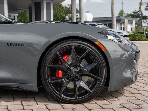 New 2025 Karma Revero Luxury RWD image 30